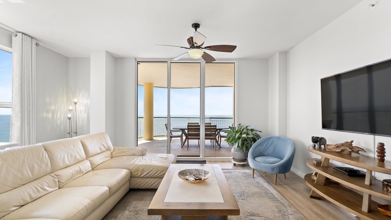 Photo of Livingroom in Ono Island