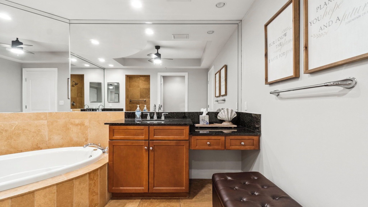 Photo of Bathroom in Ono Island