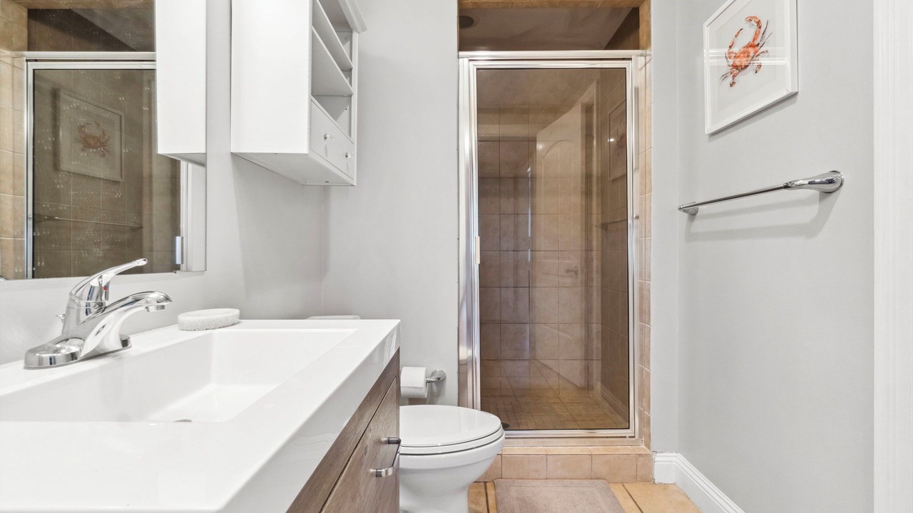 Photo of Bathroom in Ono Island