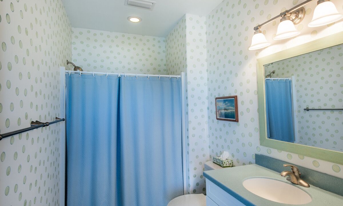 Photo of Bathroom in White Sands