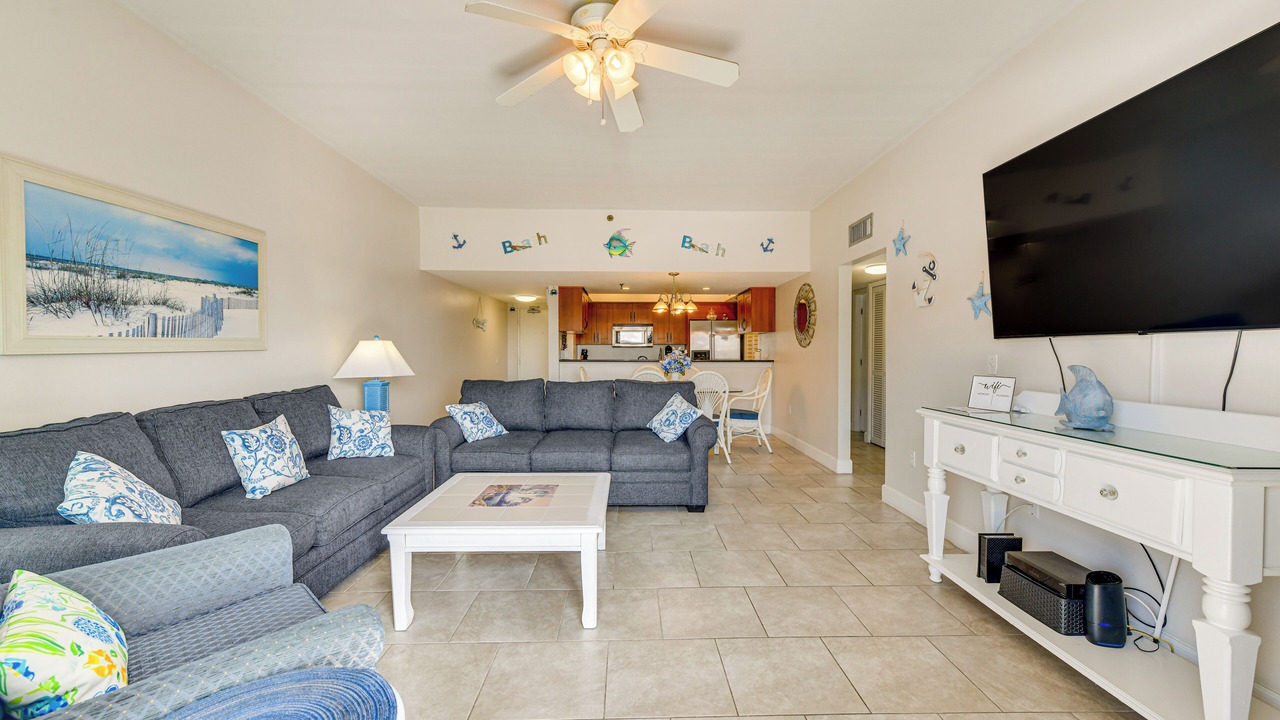 Photo of Livingroom in Redington Shores