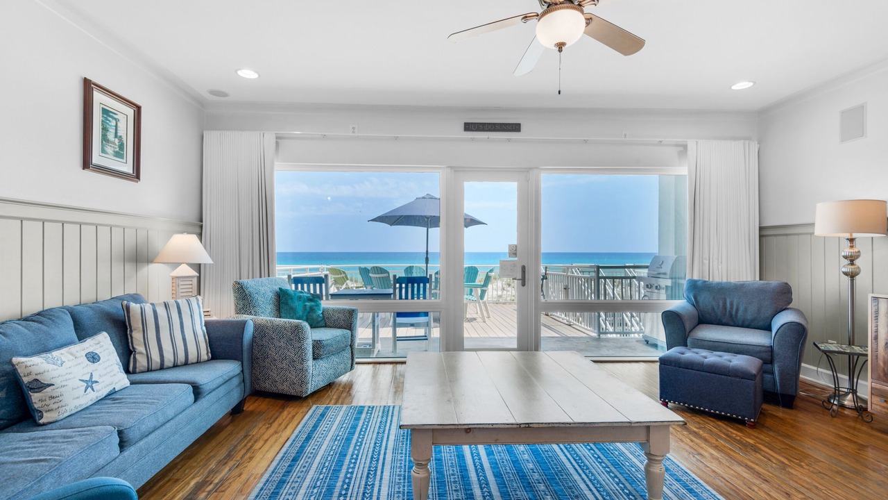 Photo of Bedroom in White Sands