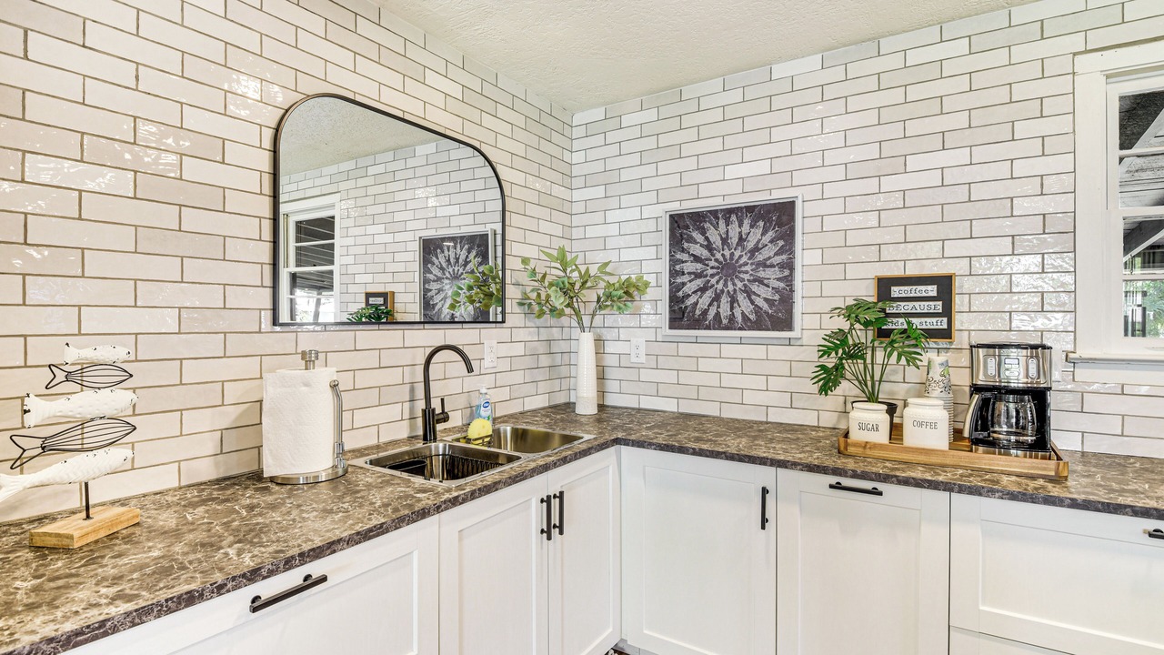 Photo of Kitchen in Astor