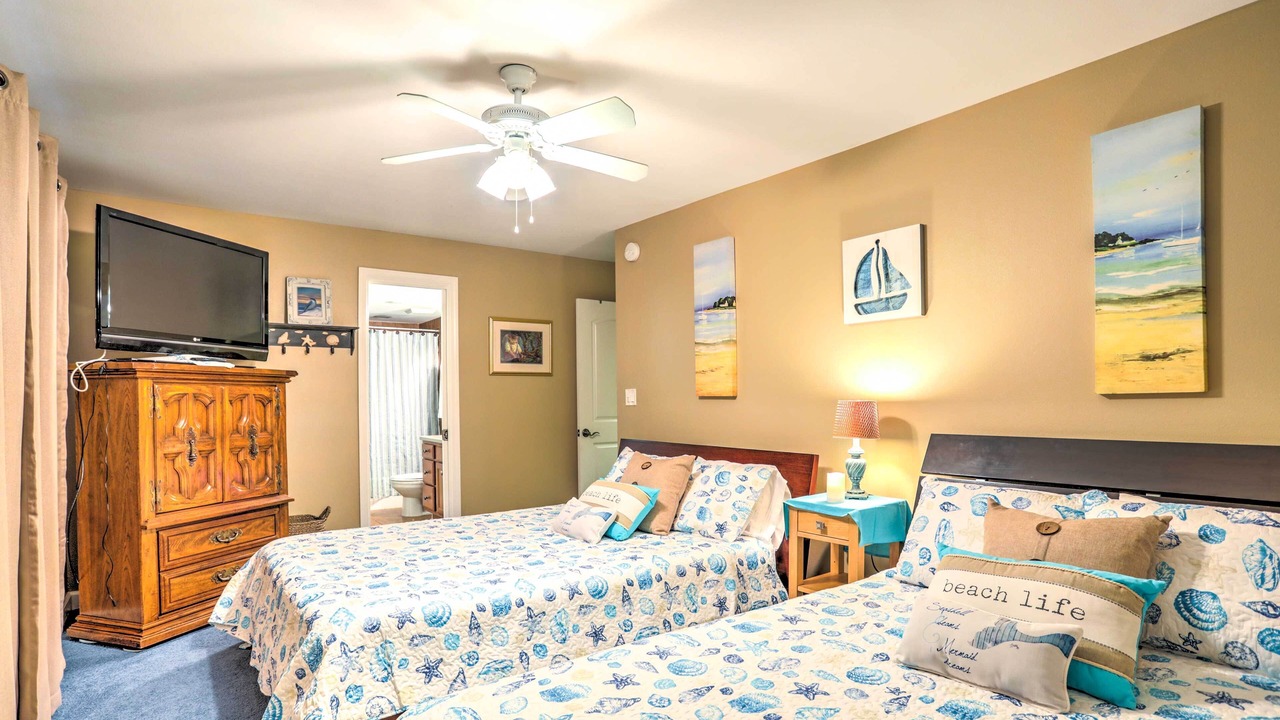 Photo of Bedroom in Pensacola Beach
