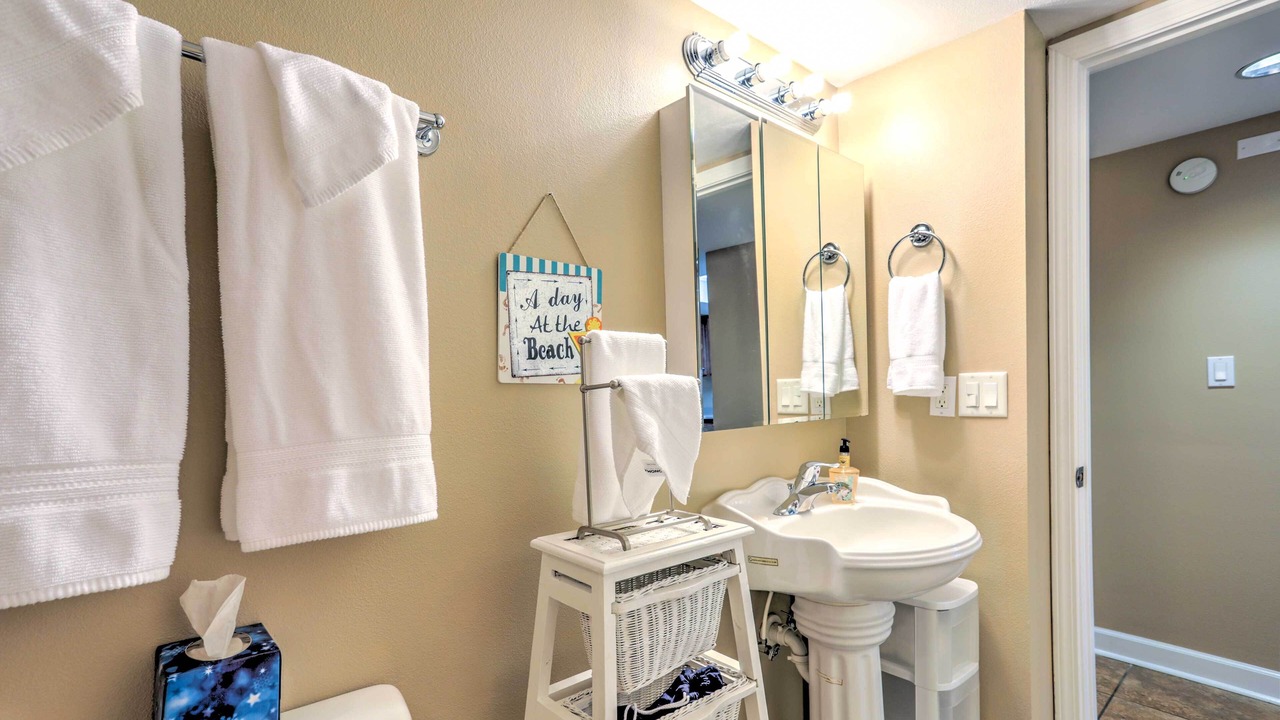 Photo of Bathroom in Pensacola Beach