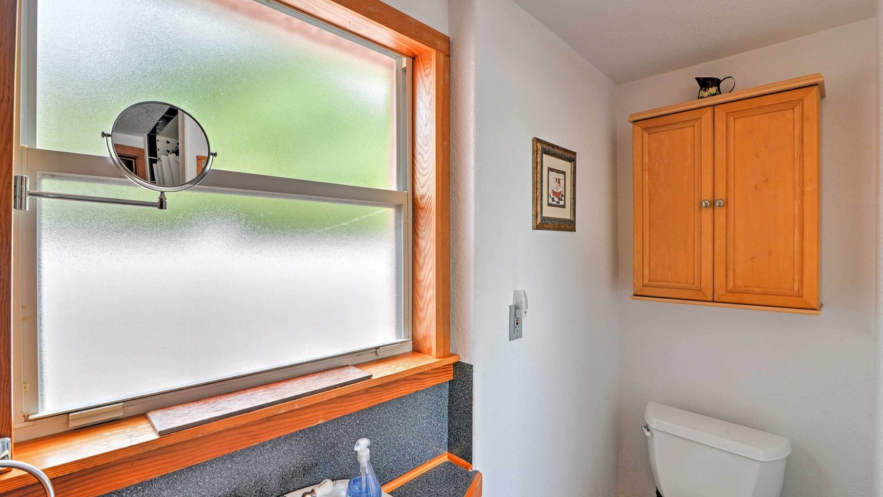 Photo of Bathroom in Swannanoa