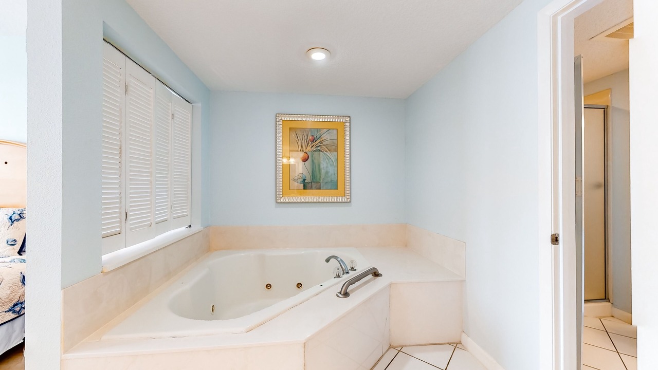Photo of Bathroom in Daytona Beach