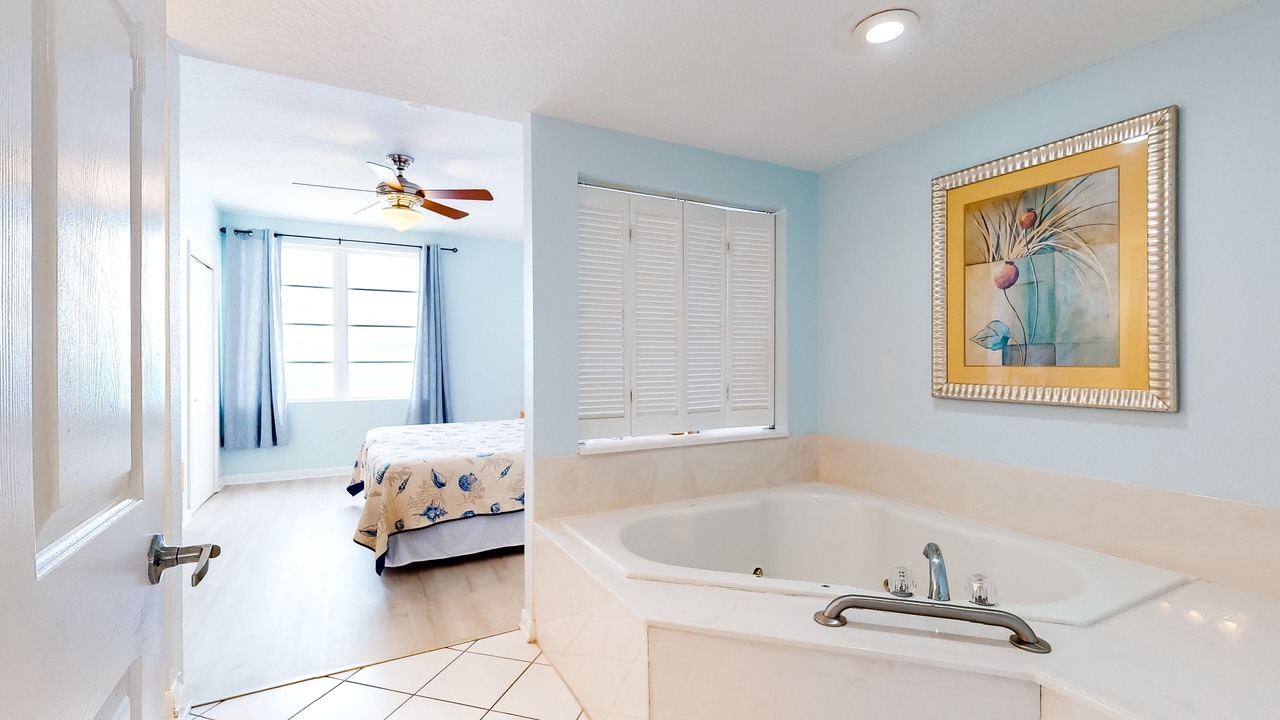 Photo of Bathroom in Daytona Beach