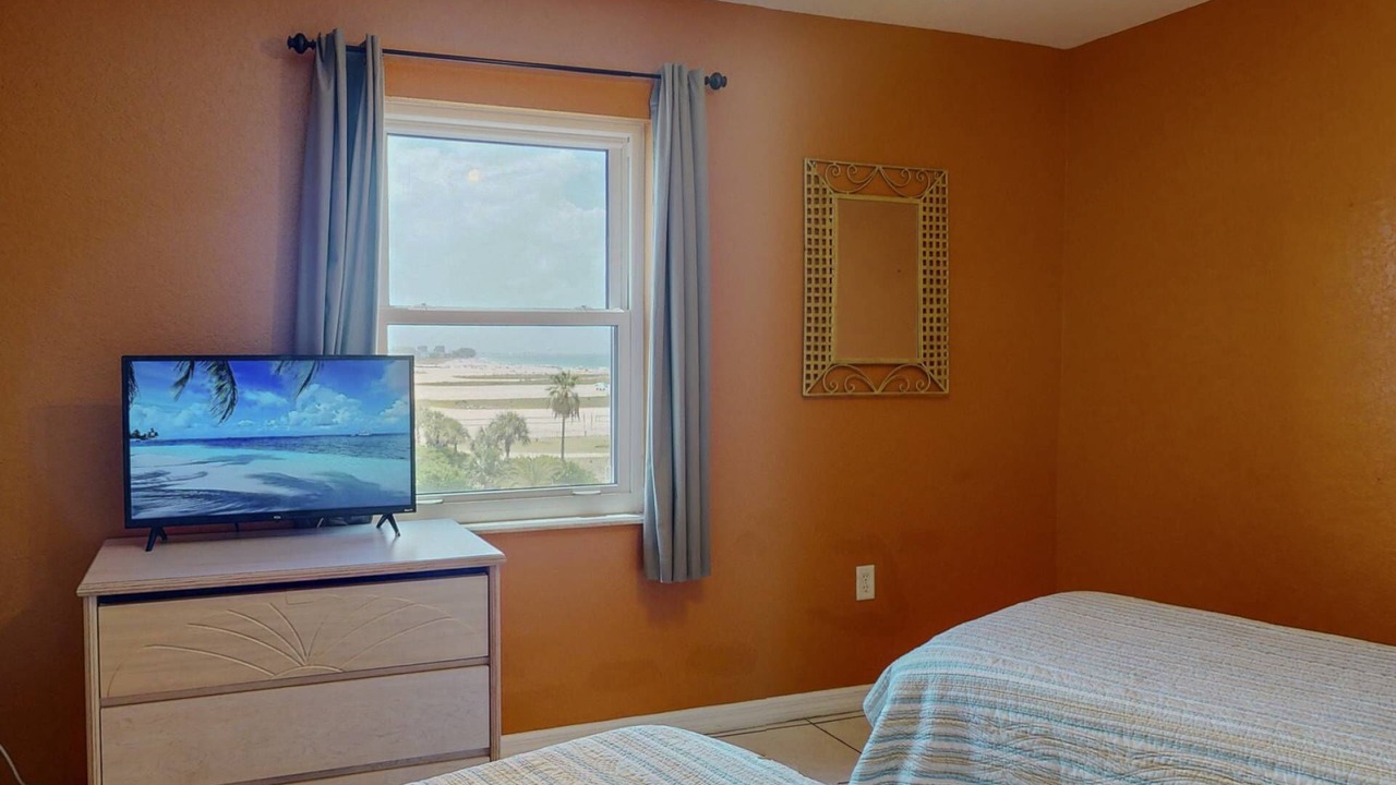 Photo of Bedroom in Treasure Island