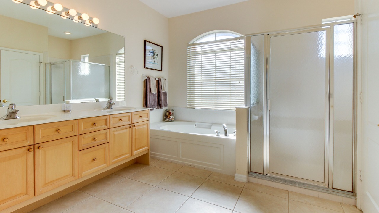 Photo of Bathroom in Biggar