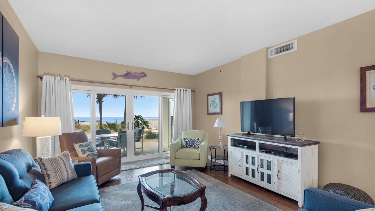 Photo of Livingroom in Ono Island