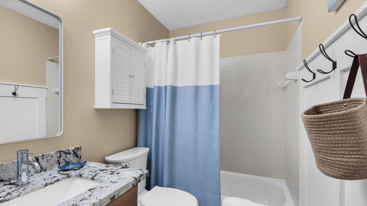 Photo of Bathroom in Ono Island