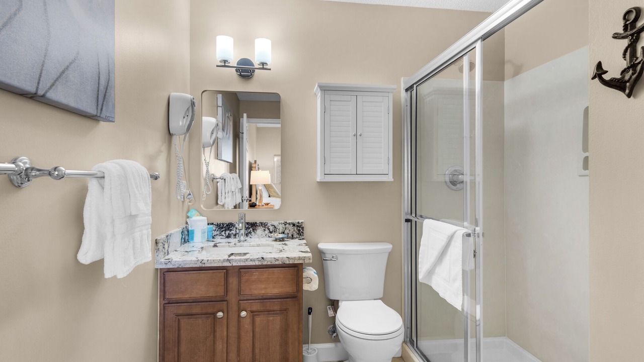 Photo of Bathroom in Ono Island