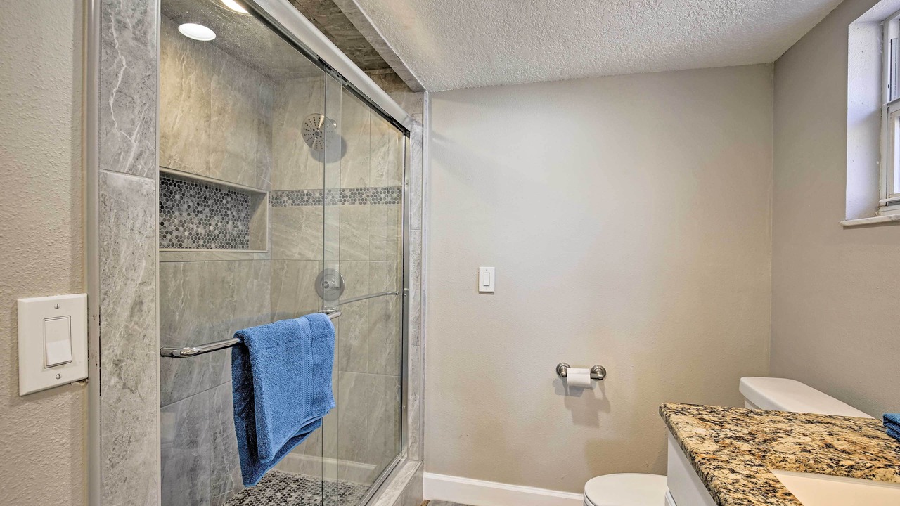 Photo of Bathroom in Orient Park
