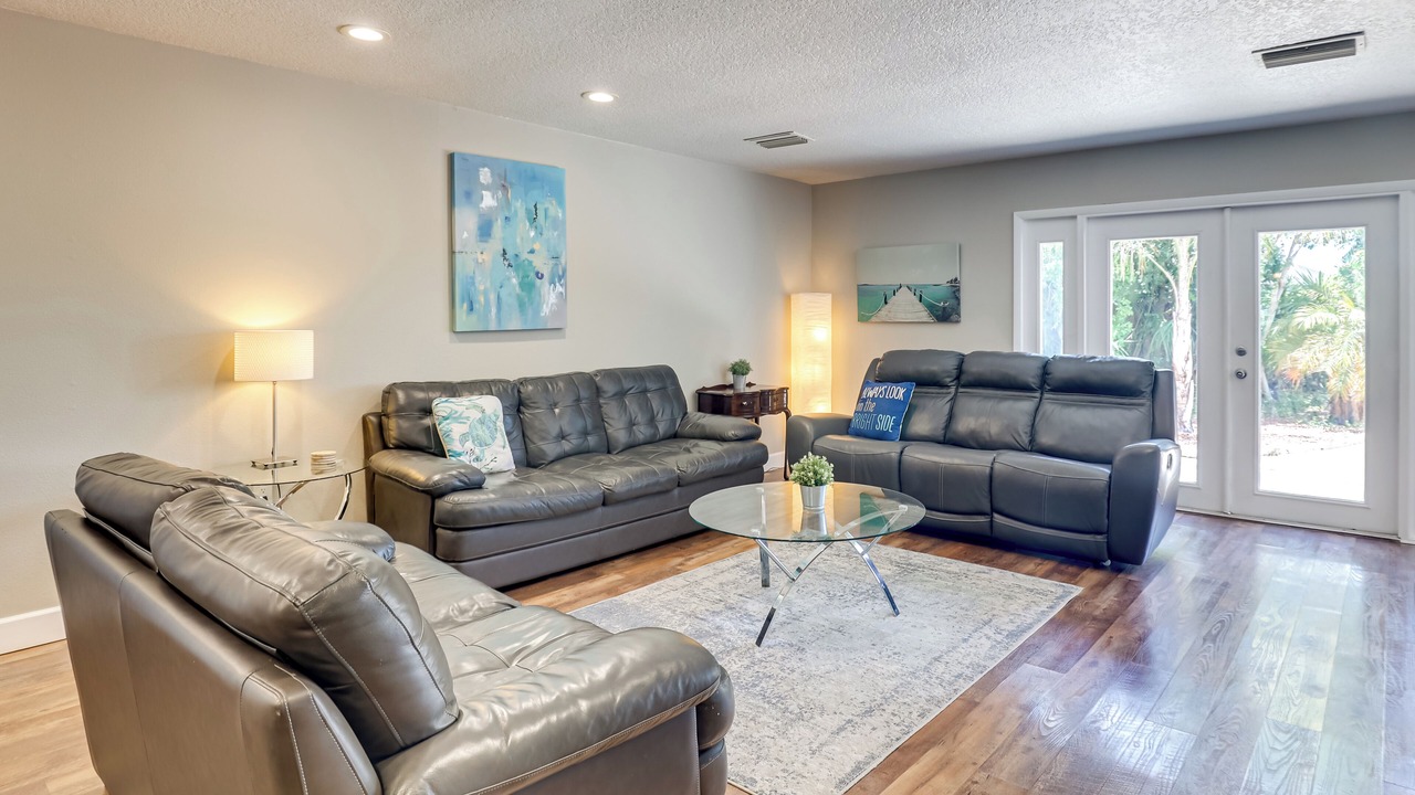 Photo of Livingroom in Orient Park