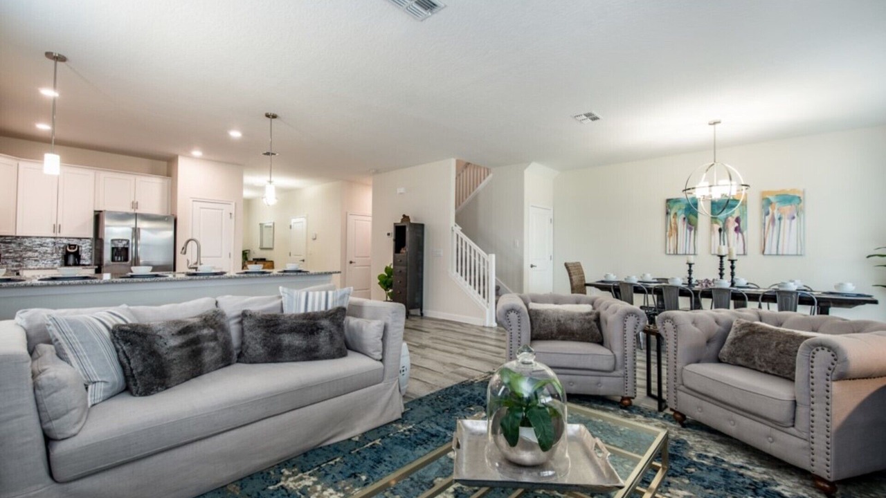 Photo of Livingroom in Davenport