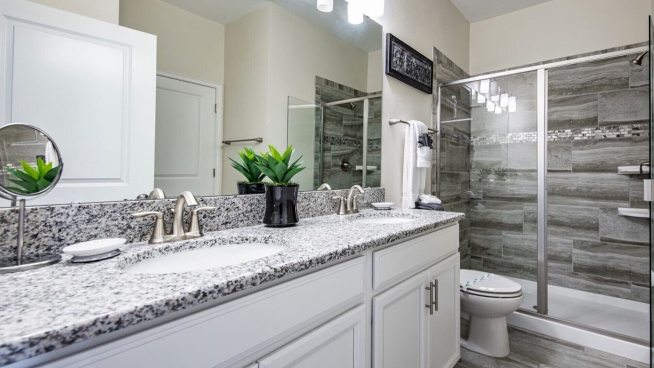 Photo of Bathroom in Davenport