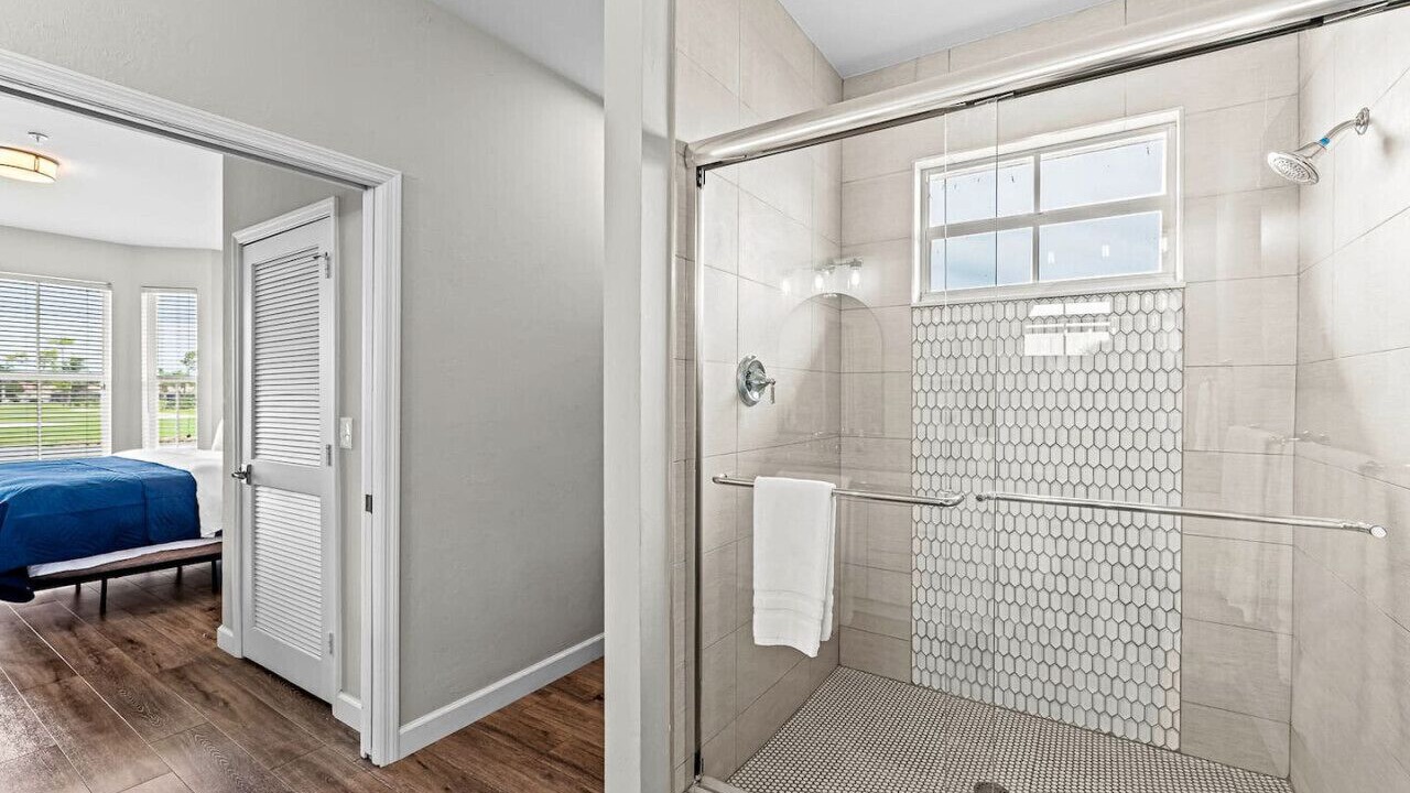 Photo of Bathroom in Naples