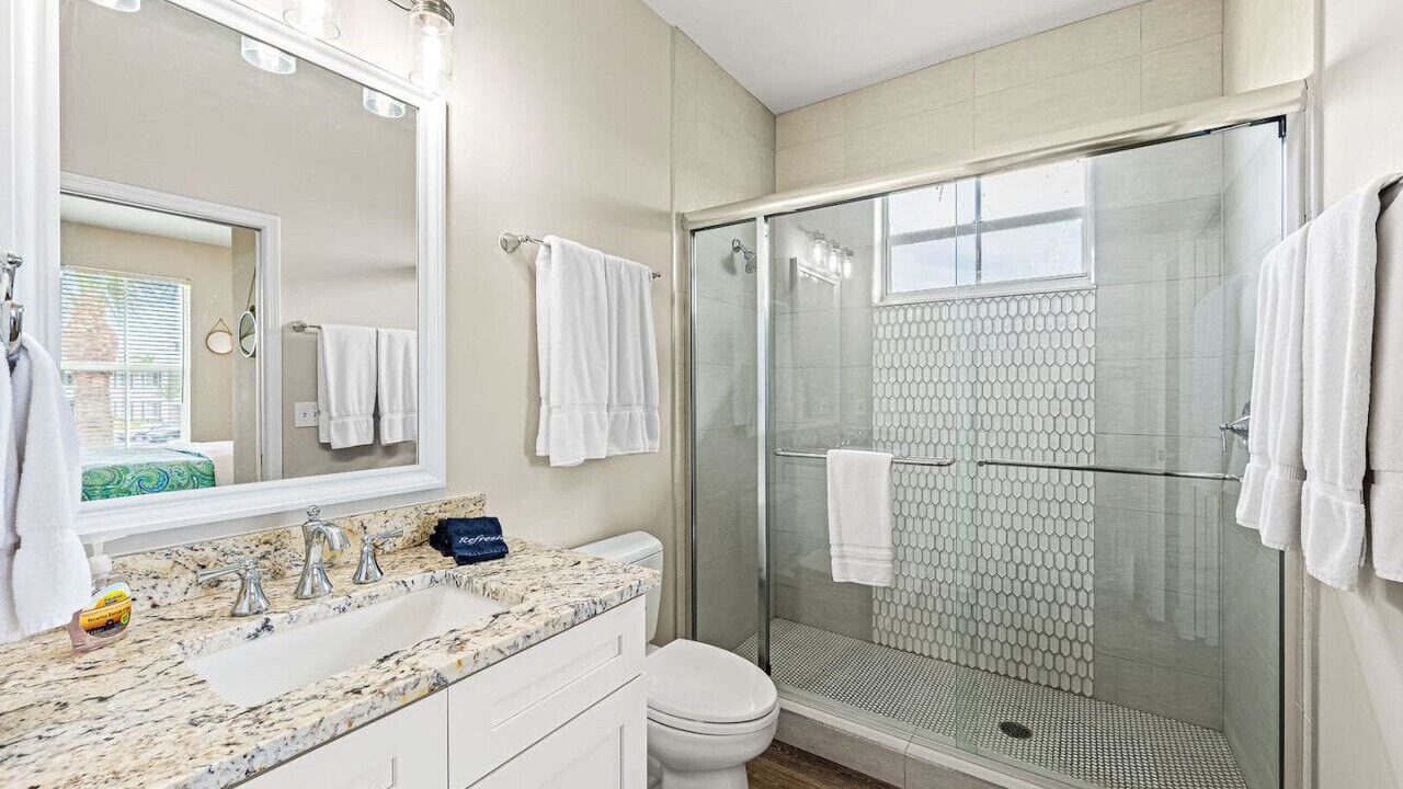 Photo of Bathroom in Naples