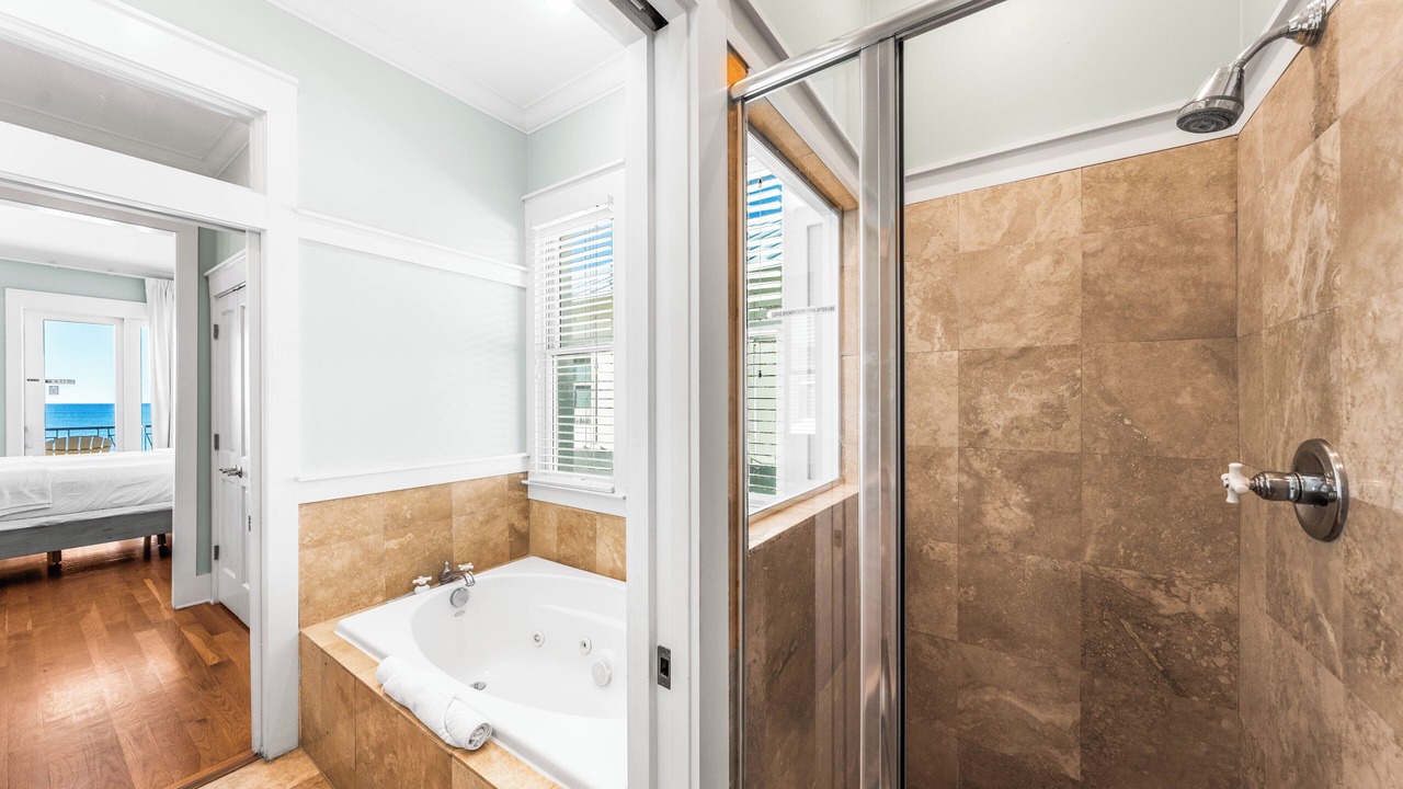 Photo of Bathroom in Delos