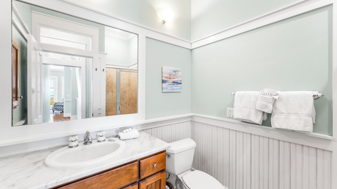 Photo of Bathroom in Delos
