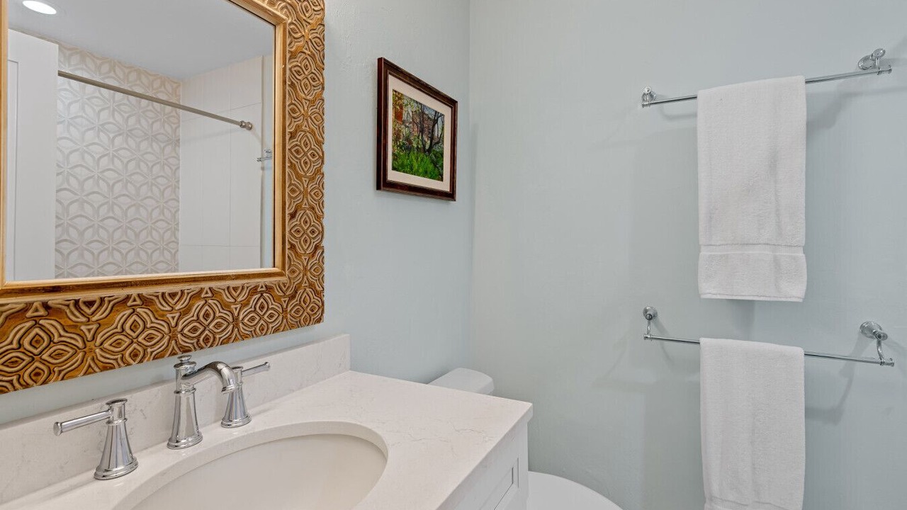 Photo of Bathroom in Kings Lake