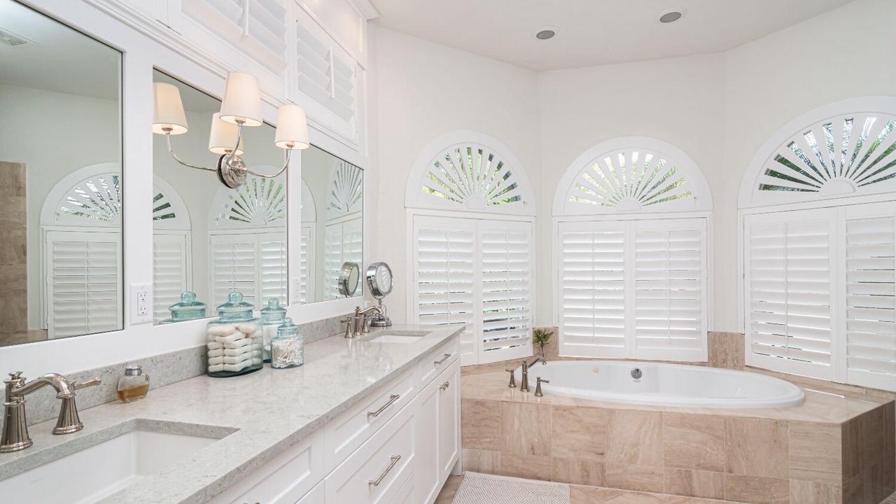 Photo of Bathroom in Old Naples