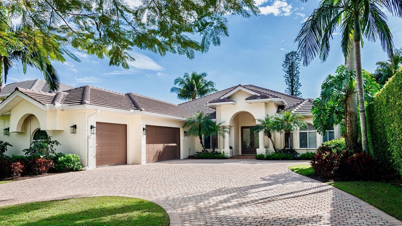 Photo of Outdoor in Old Naples