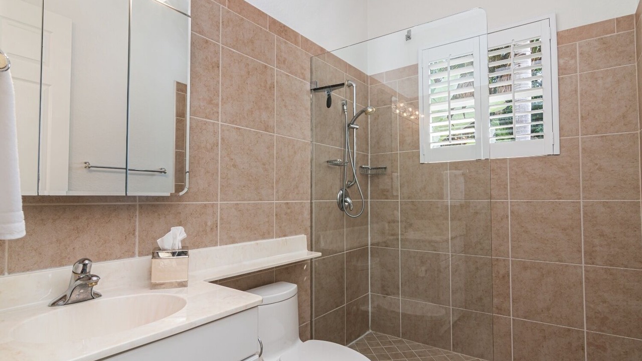 Photo of Bathroom in Old Naples