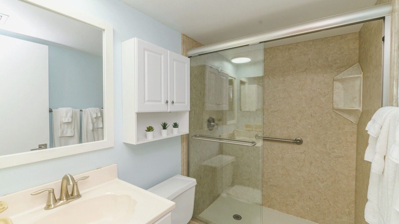 Photo of Bathroom in Satellite Beach