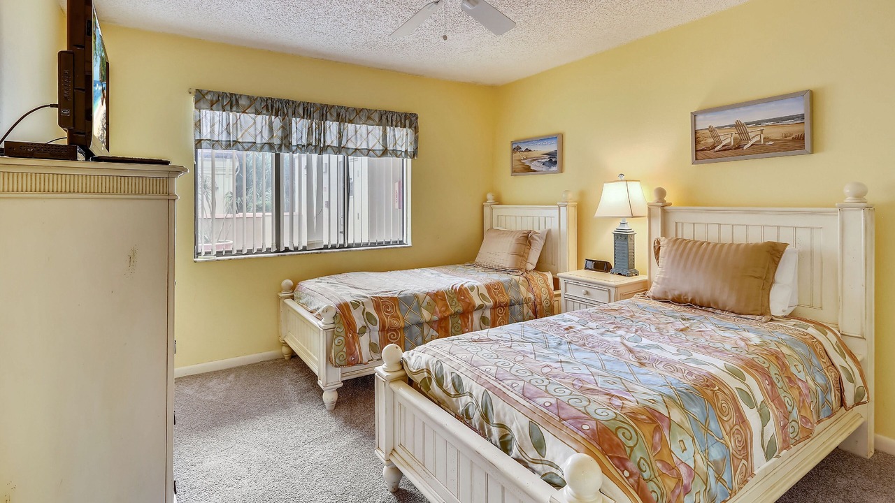 Photo of Bedroom in Sunset Beach