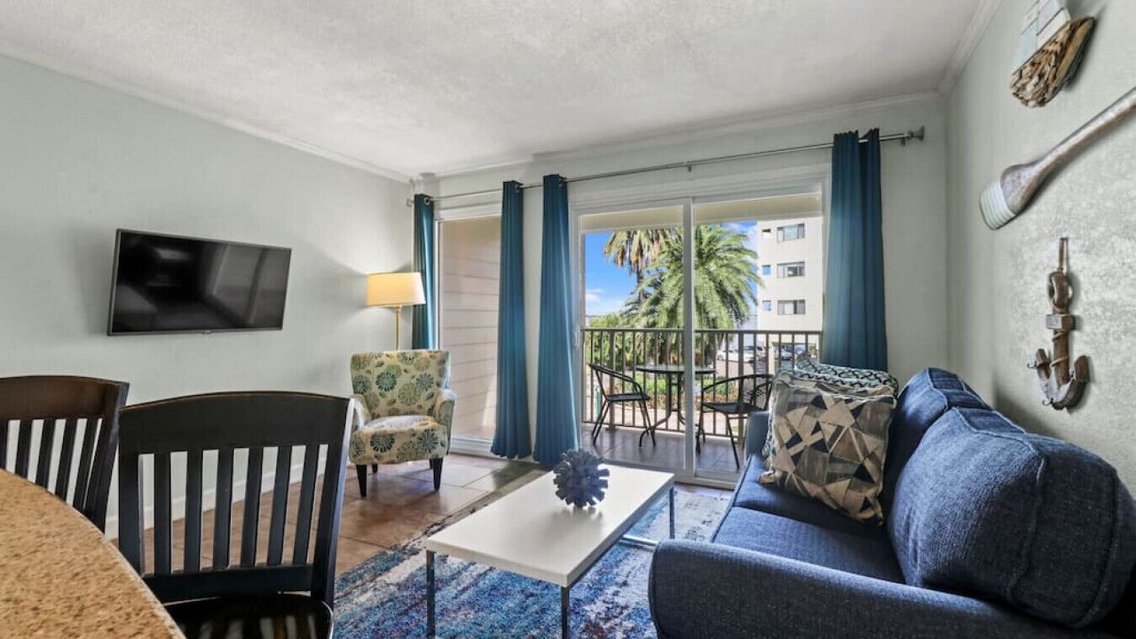 Photo of Livingroom in Rocky Point