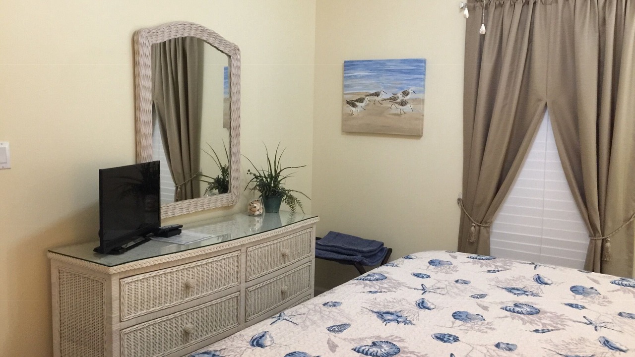 Photo of Bedroom in Ono Island