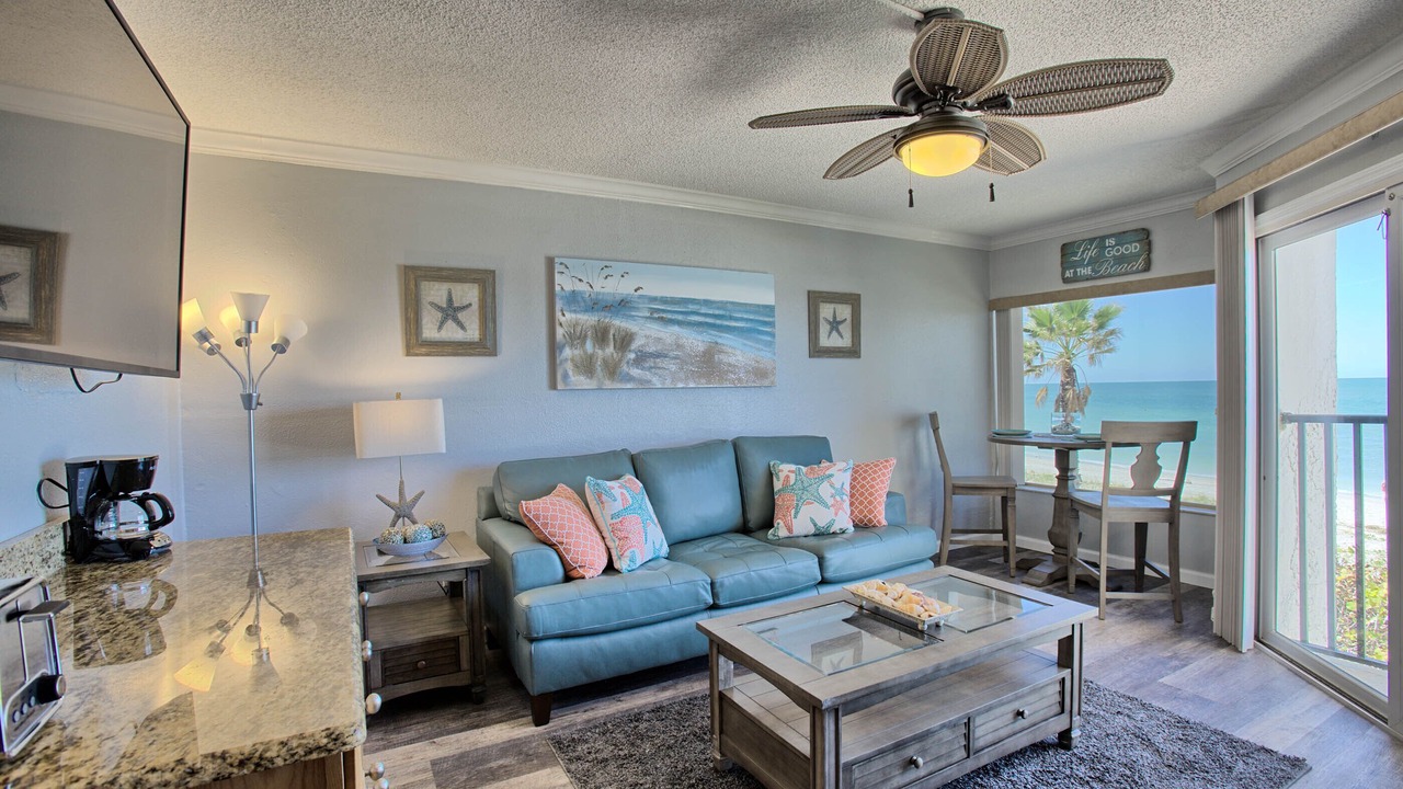 Photo of Livingroom in Belleair Beach