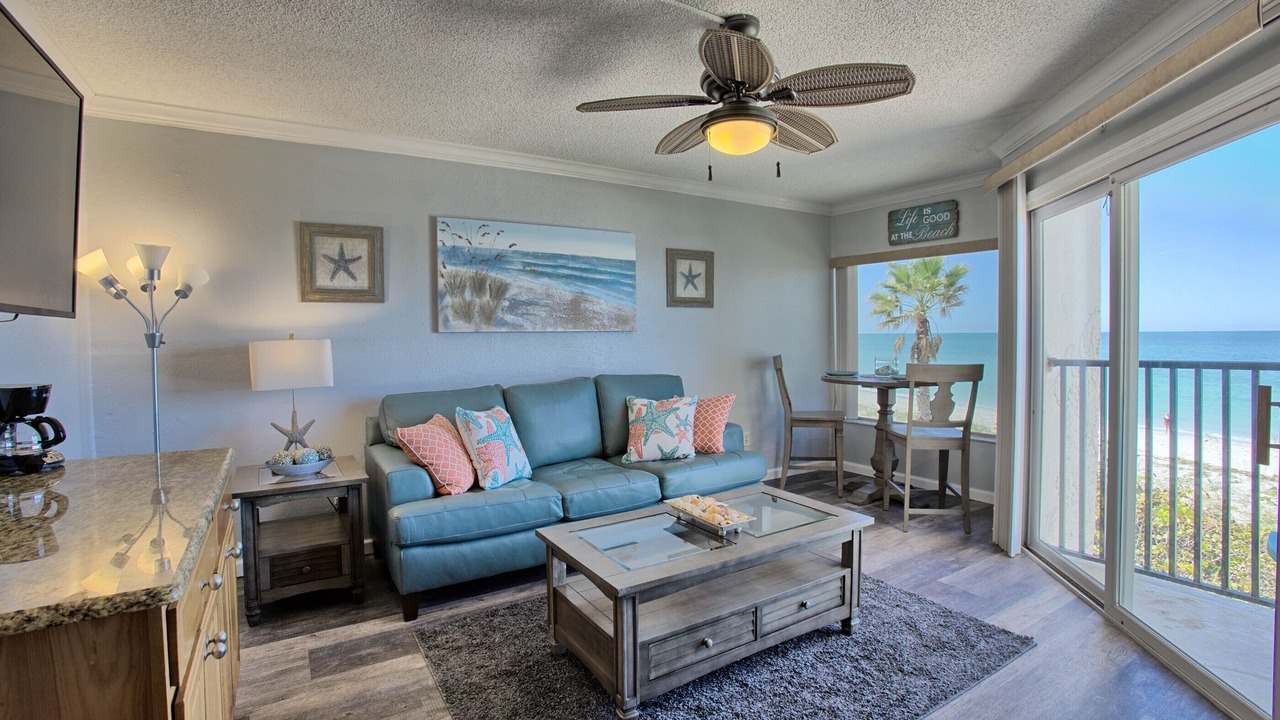 Photo of Livingroom in Belleair Beach