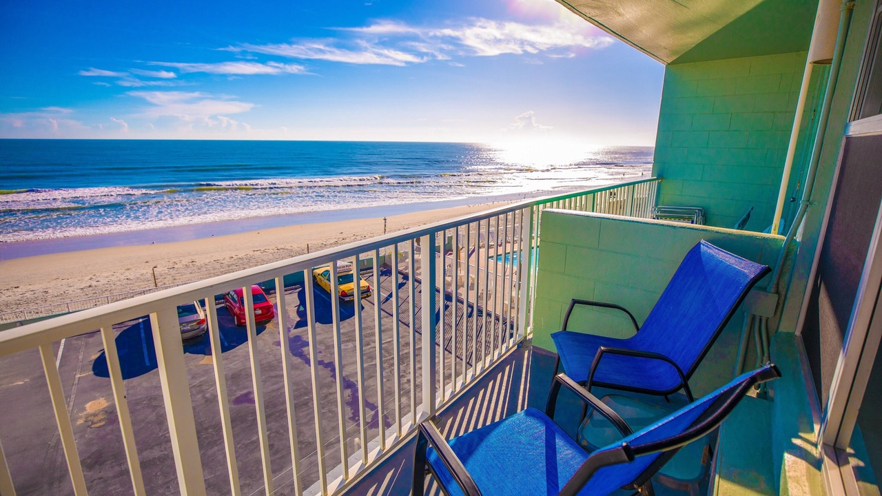 Photo of Patio Balcony in East Daytona