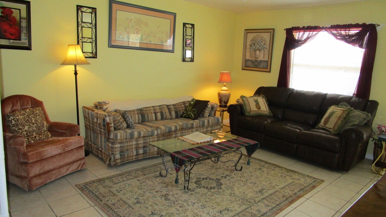 Photo of Bedroom in Pelican