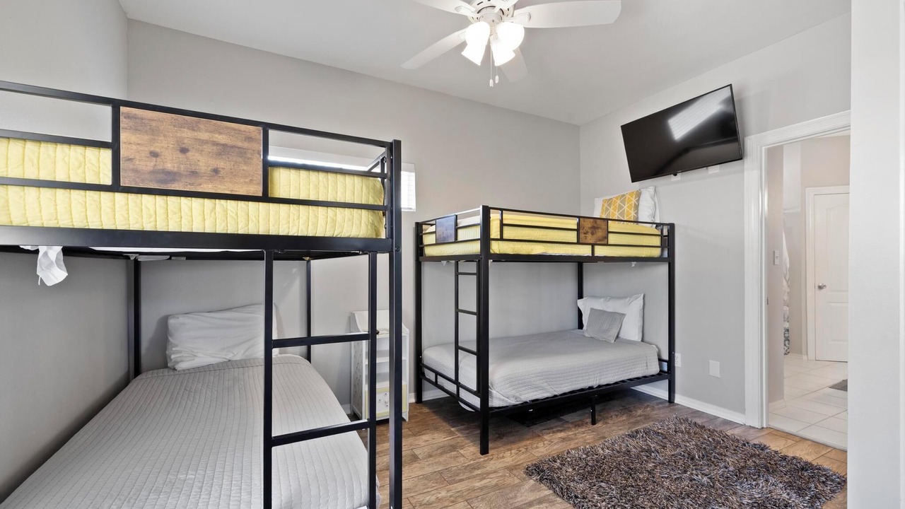 Photo of Bedroom in Pensacola Beach