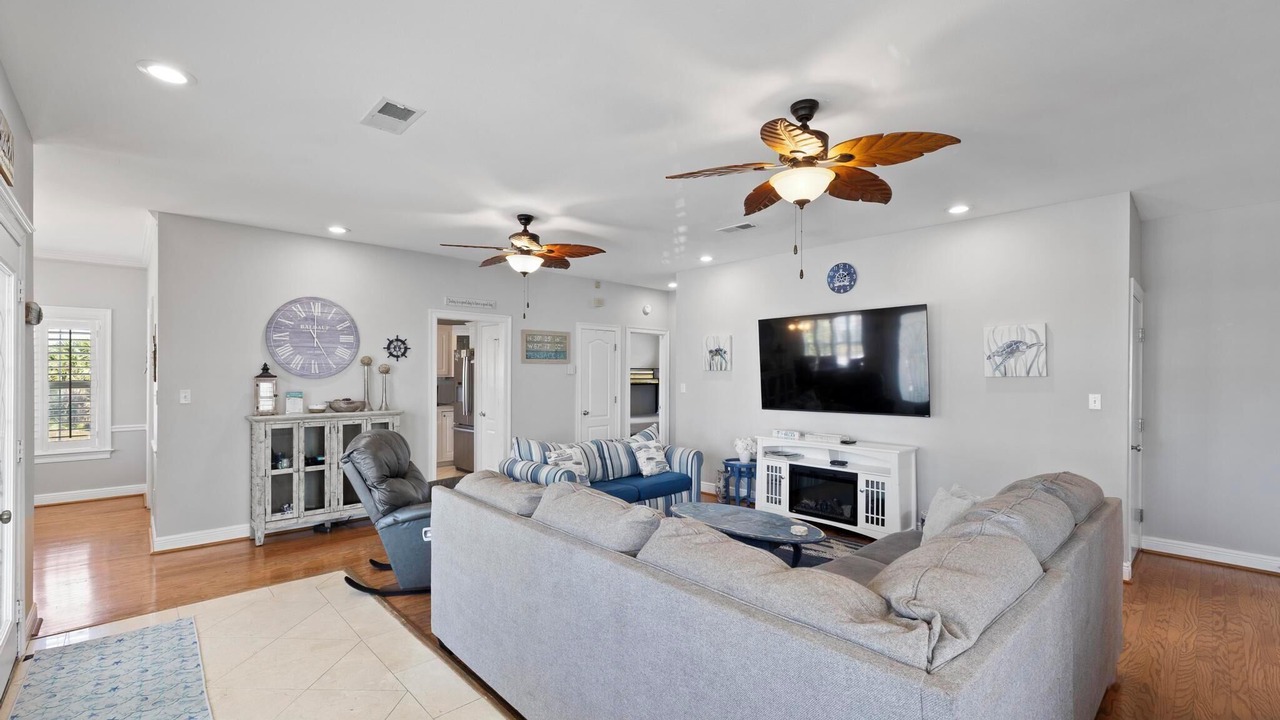 Photo of Livingroom in Pensacola Beach