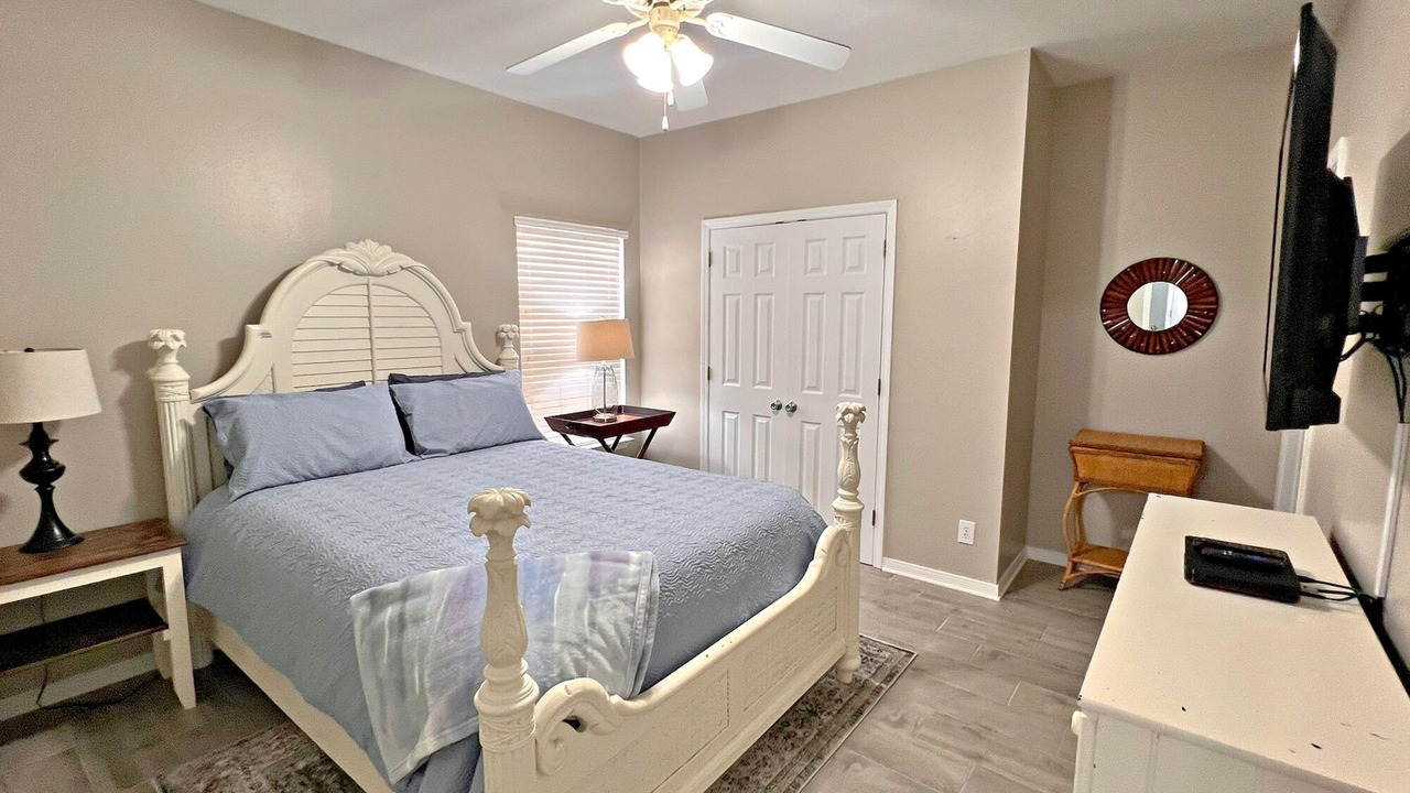 Photo of Bedroom in Fort Morgan