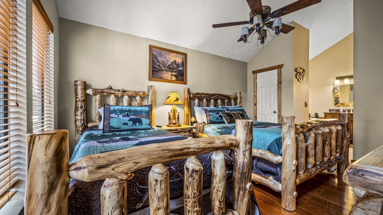 Photo of Bedroom in Gatlinburg