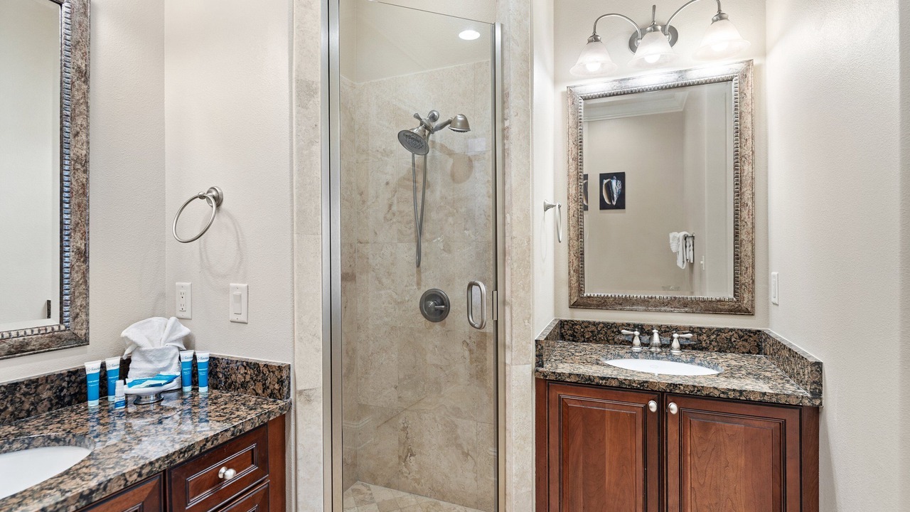 Photo of Bathroom in Villa Lago