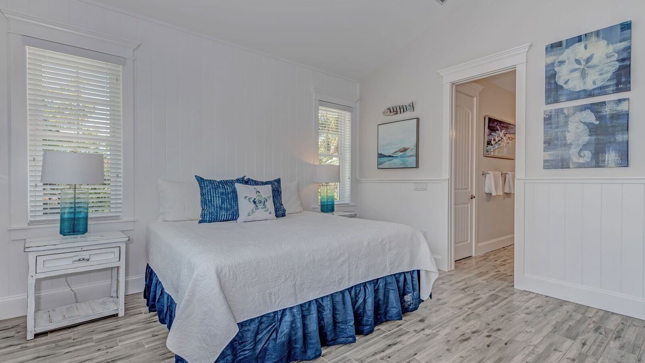Photo of Bedroom in Holmes Beach