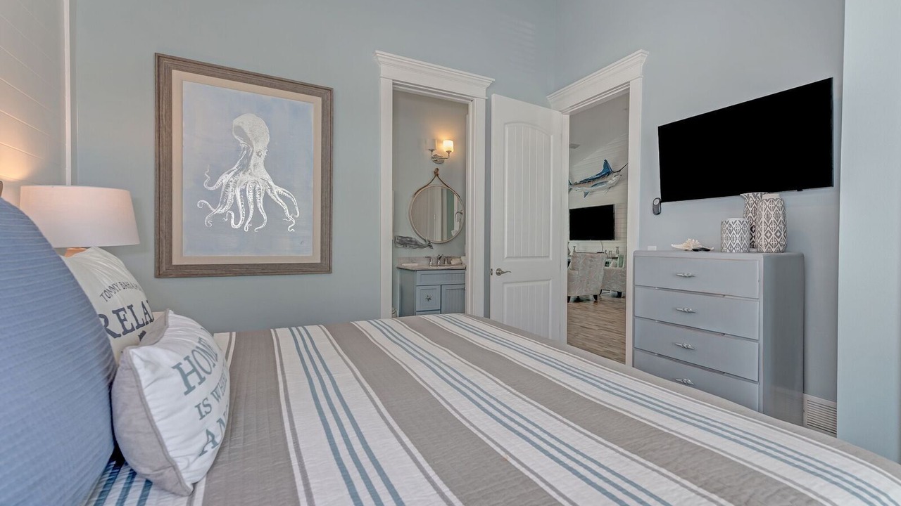 Photo of Bedroom in Holmes Beach