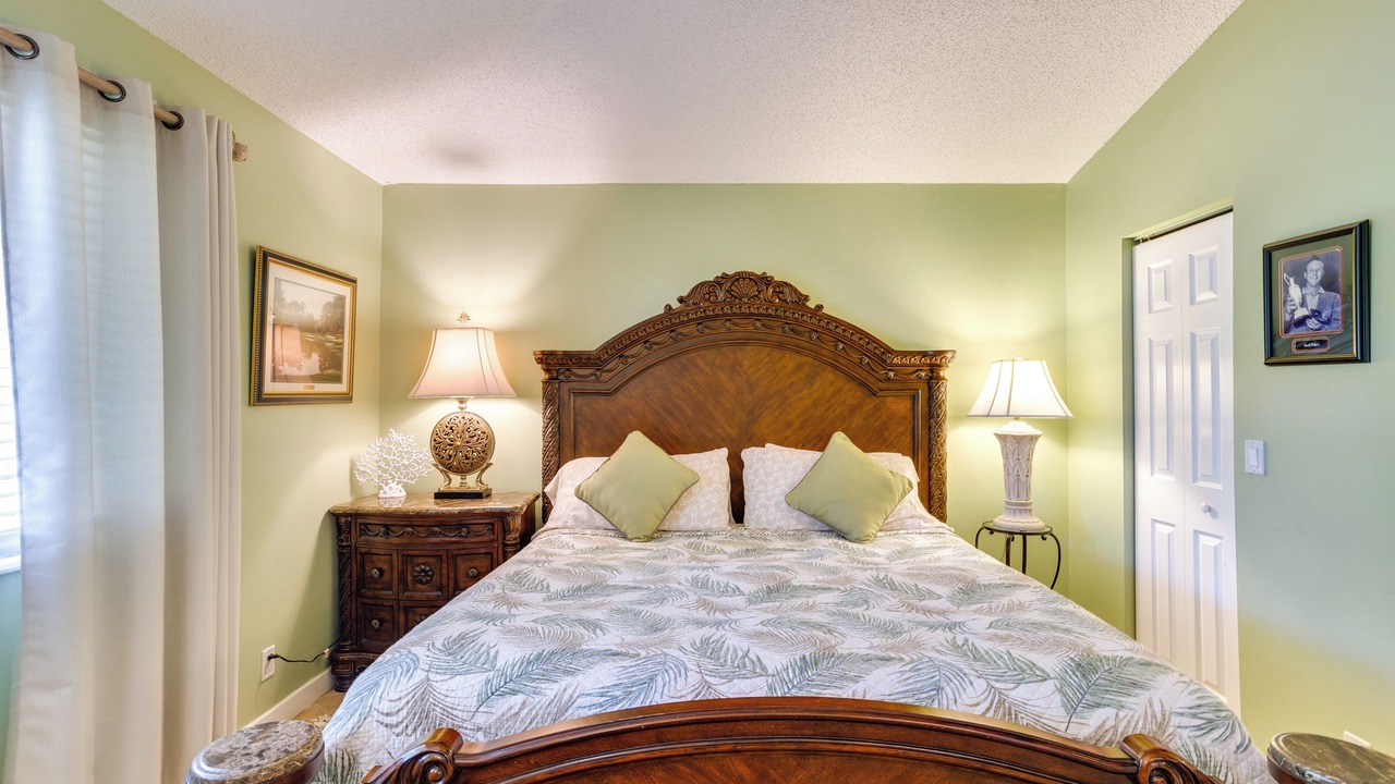 Photo of Bedroom in Palm Beach Gardens