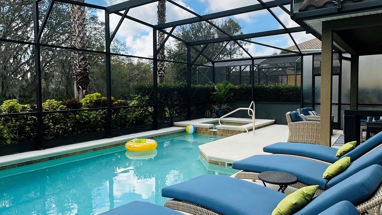Photo of Outdoor in Loughman