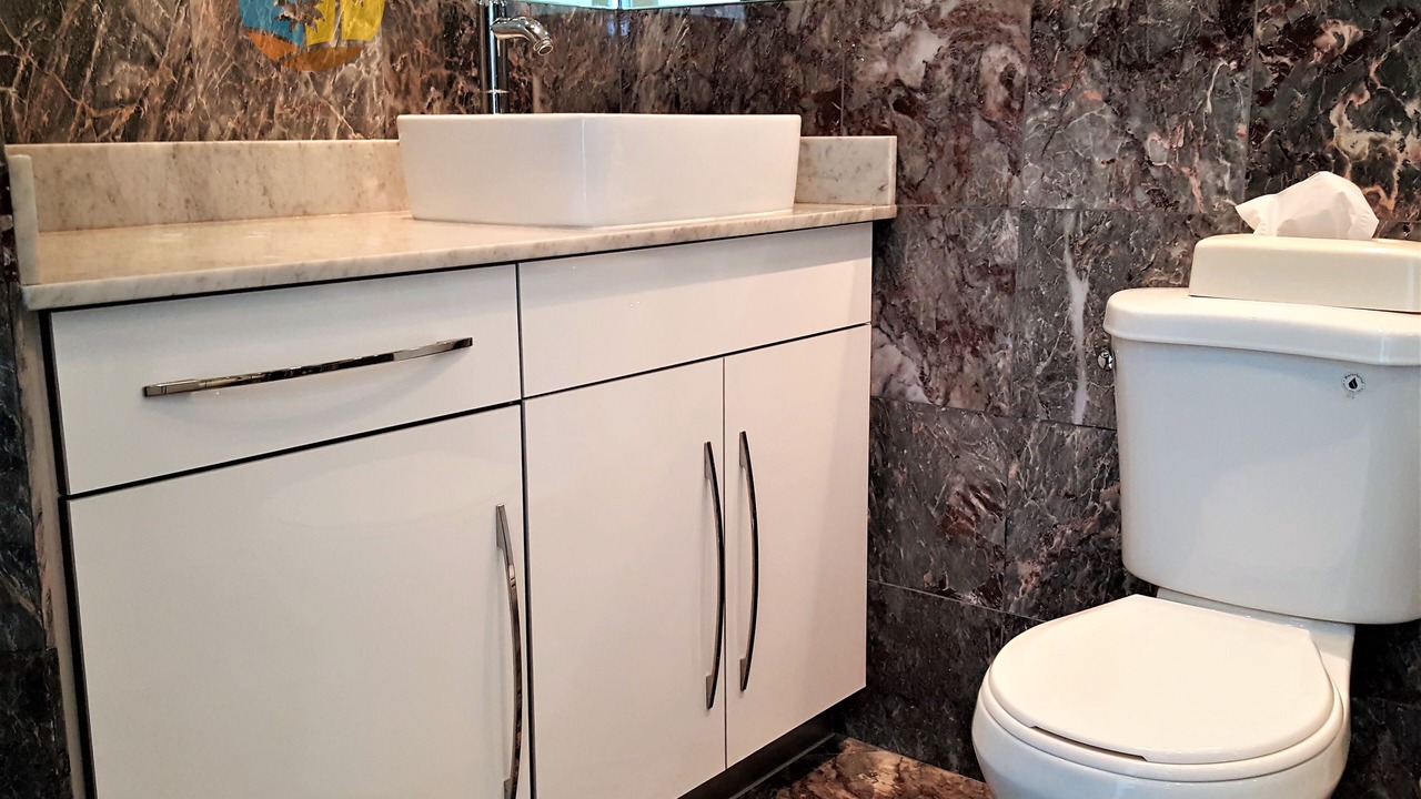 Photo of Bathroom in Mid Beach
