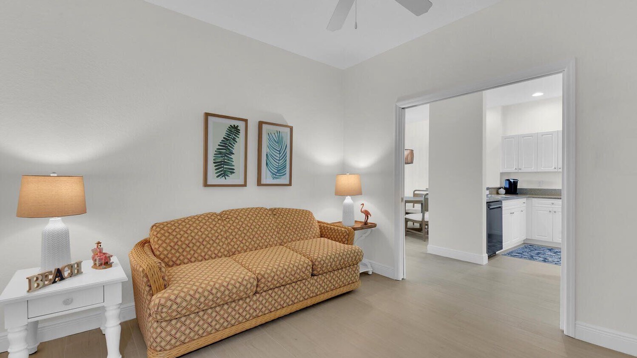 Photo of Livingroom in Naples