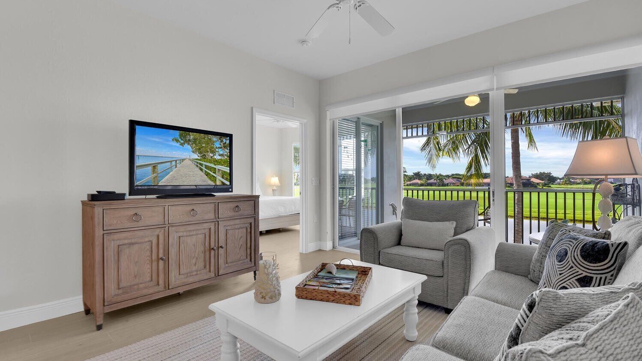 Photo of Livingroom in Naples