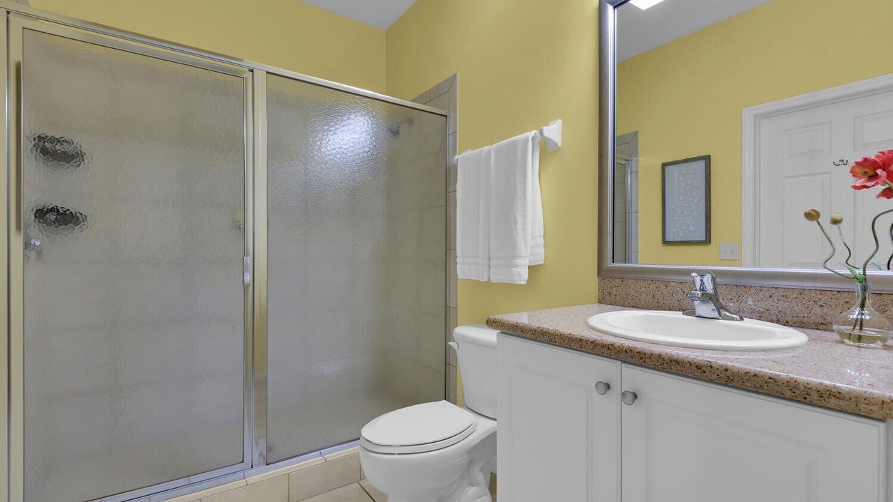 Photo of Bathroom in Naples